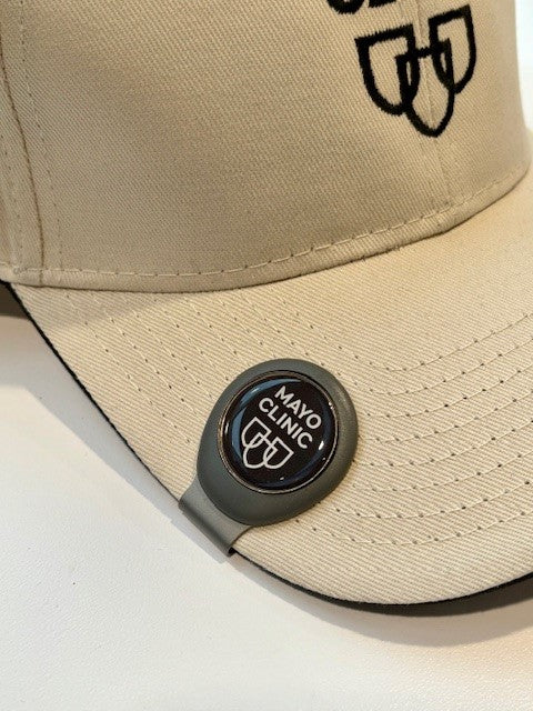 Golf ball marker hat clip