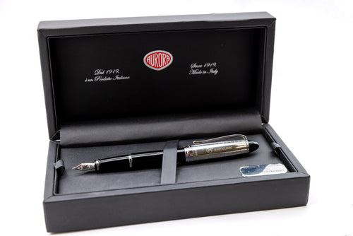 Aurora Ipsilon Quadra fountain pen