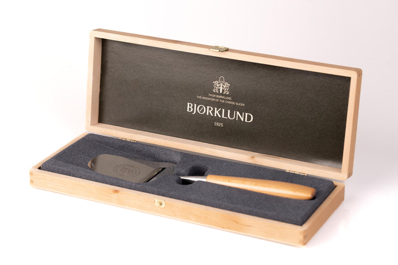 Cheese slicer by Bjorklund